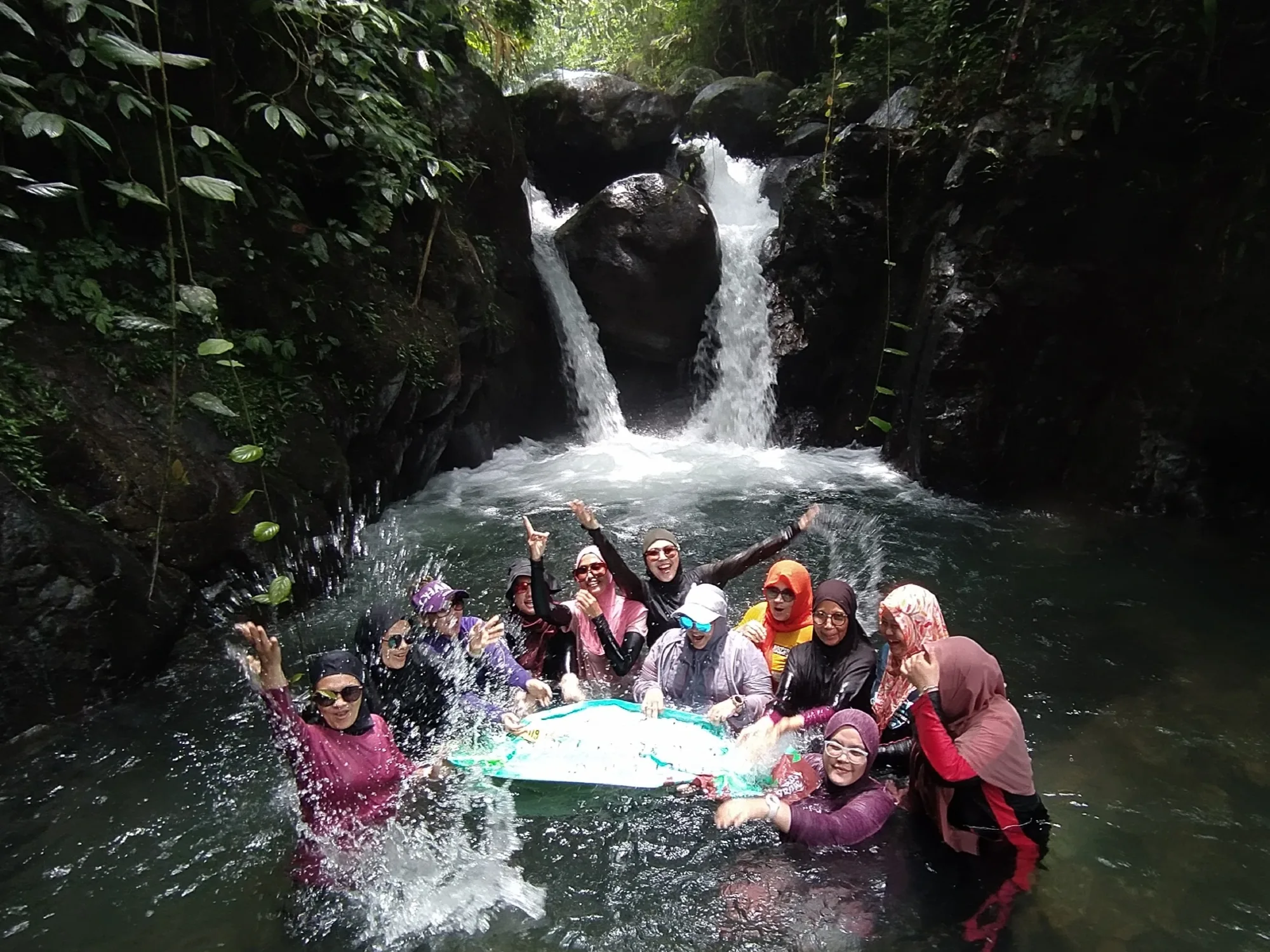 curug Love